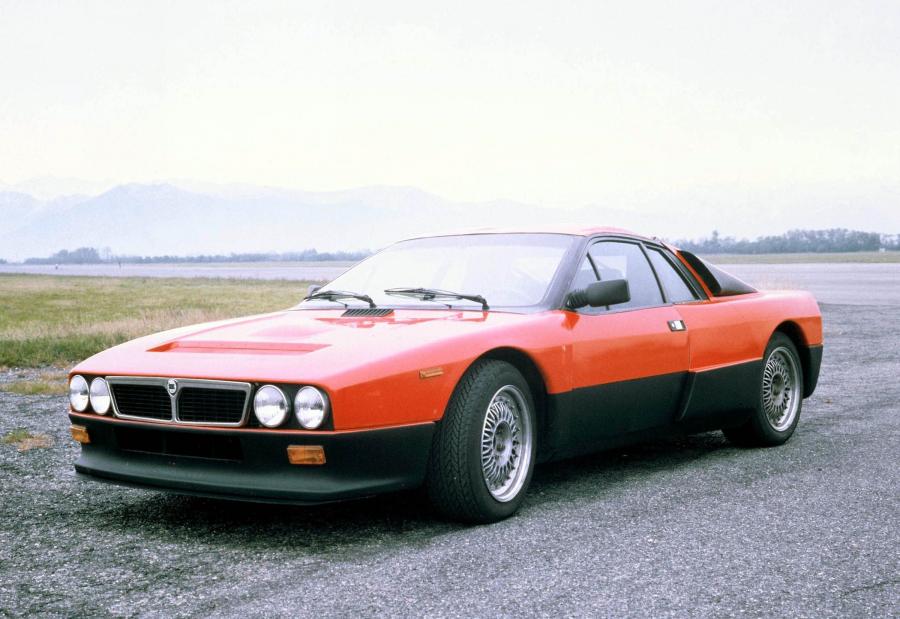  Lancia 037 Rally 1983 года  (фото 4 из 53)